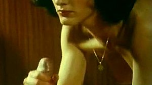 Seks grupowy, loda i hardcore w włoskim filmie retro